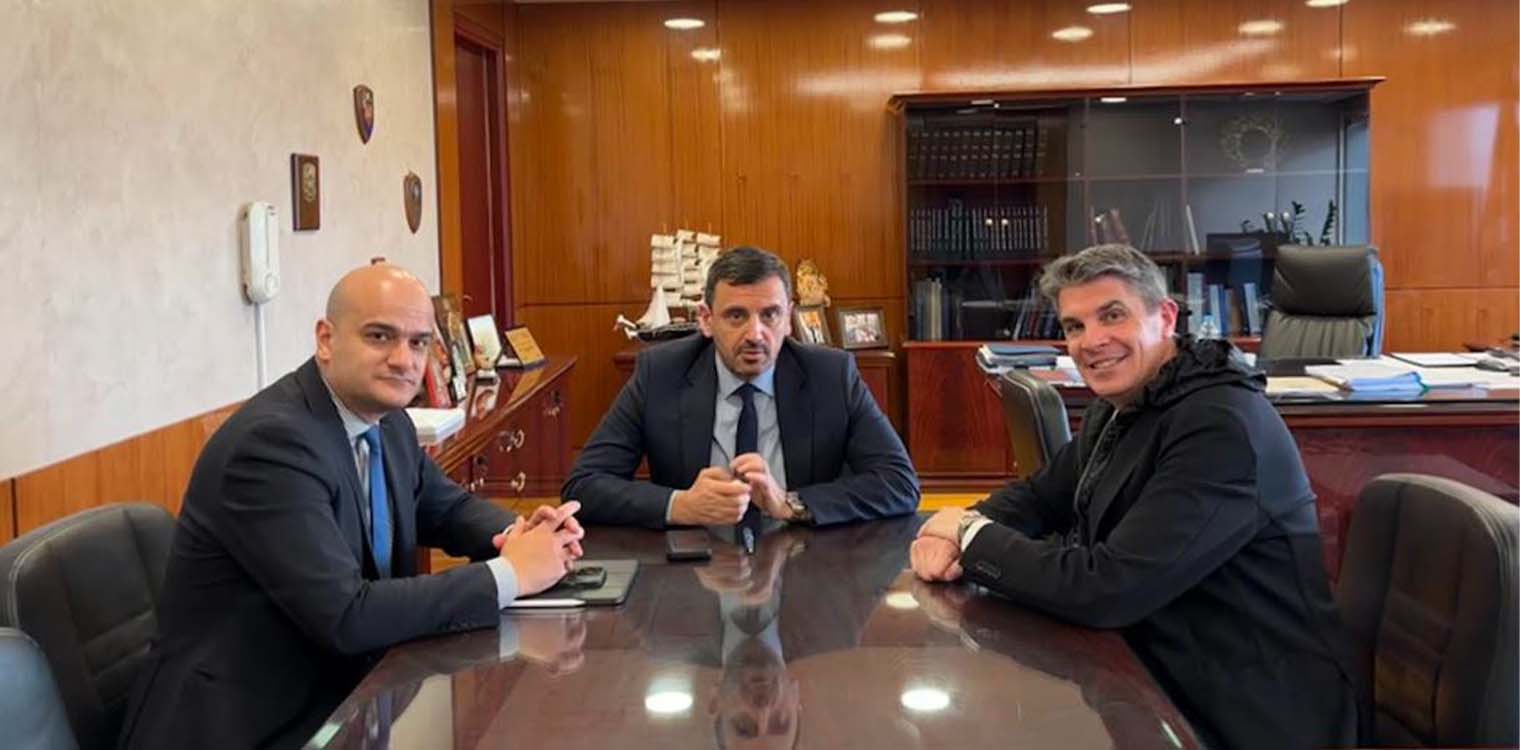 Ώθηση στον τουρισμό μέσω της αξιοποίησης των αεροδρομίων το αντικείμενο της συνάντησης του Α. Νικολακόπουλου με τον Γ.Γ. Υποδομών και τον Αντιπρόεδρο της ΕΕΝΕ