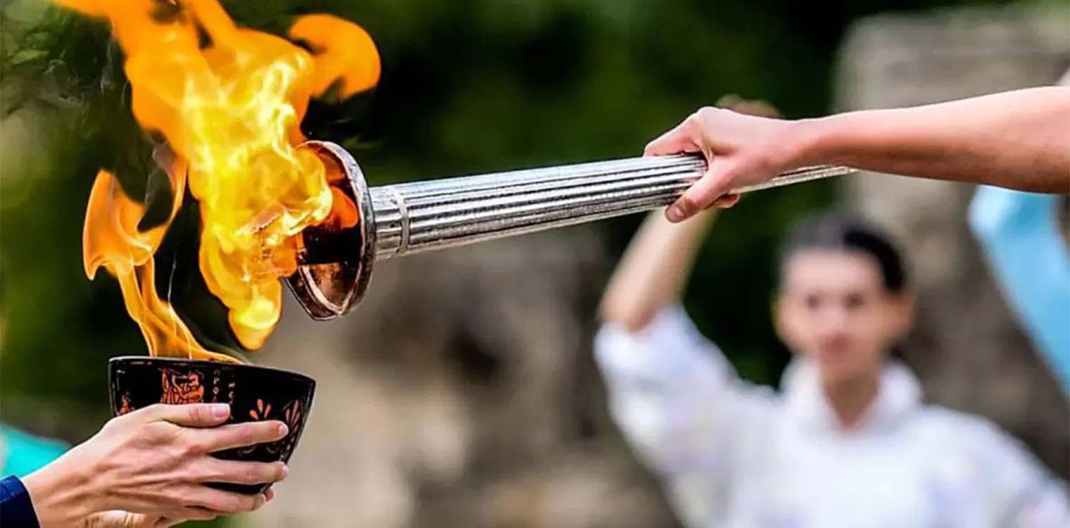 Το πρόγραμμα των λαμπαδηδρόμων στο Δήμο Ήλιδας – Με λεωφορεία του ΚΤΕΛ οι πολίτες στον Αρχαιολογικό χώρο της Ήλιδας για την Τελετή Υποδοχής