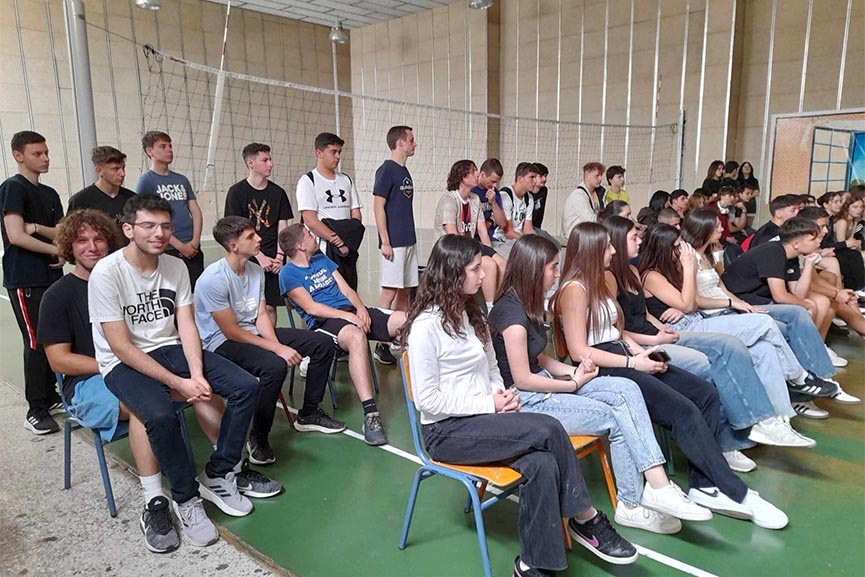 2o gel pavlopoulos 3