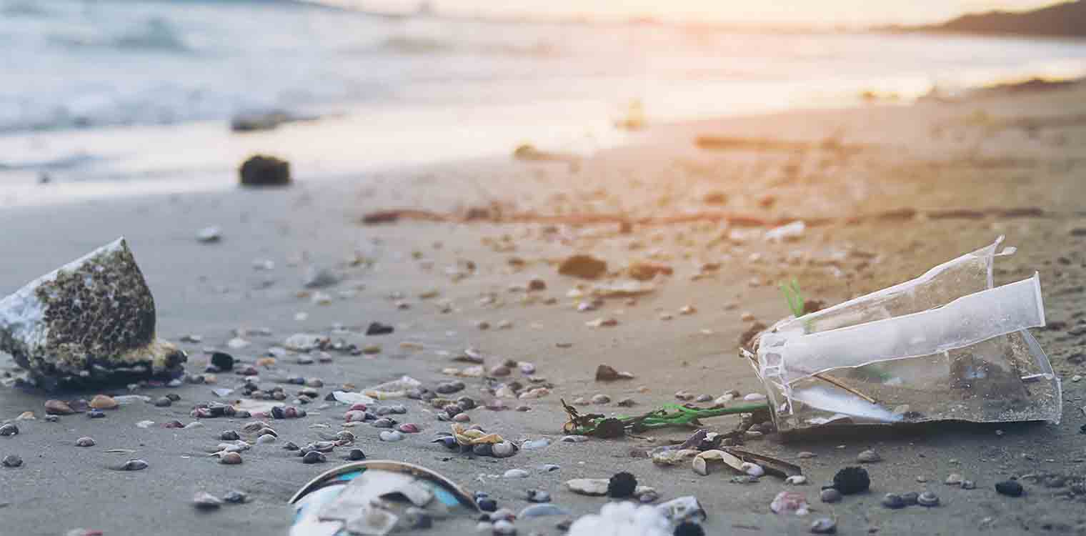 Ωκεανοί, οι μεγαλύτεροι σκουπιδότοποι: Τα τελευταία δέκα χρόνια έχουμε παράγει περισσότερα πλαστικά από όσα τον περασμένο αιώνα