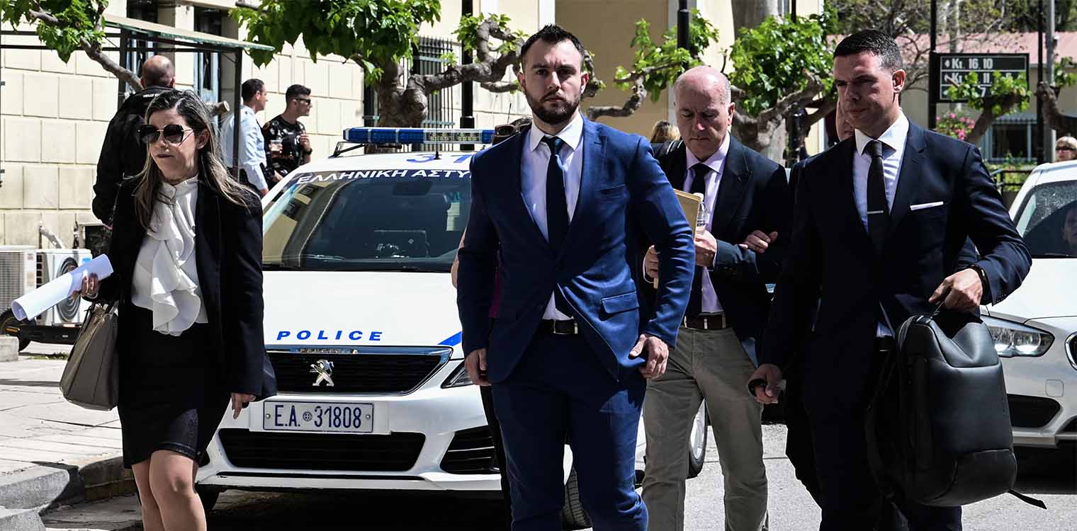 Φλώρος: «Ατυχές το περιστατικό, ουδέποτε τον χτύπησα στο πρόσωπο» - Το υπόμνημα που κατέθεσε