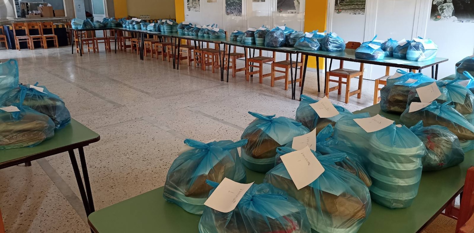 Πάσχα με προσφορές αγάπης στους άπορους και ανήμπορους στο δήμο Ανδρίτσαινας - Κρεστένων