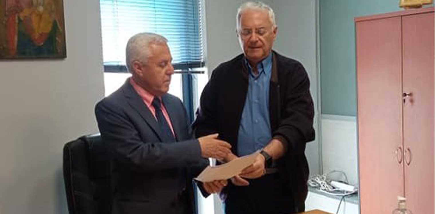 Καλλιτεχνική στέγη για τον Πολιτιστικό Σύλλογο Τραπεζικών Ν. Ηλείας στο πρώην δημοτικό σχολείο Αγ. Ιωάννη