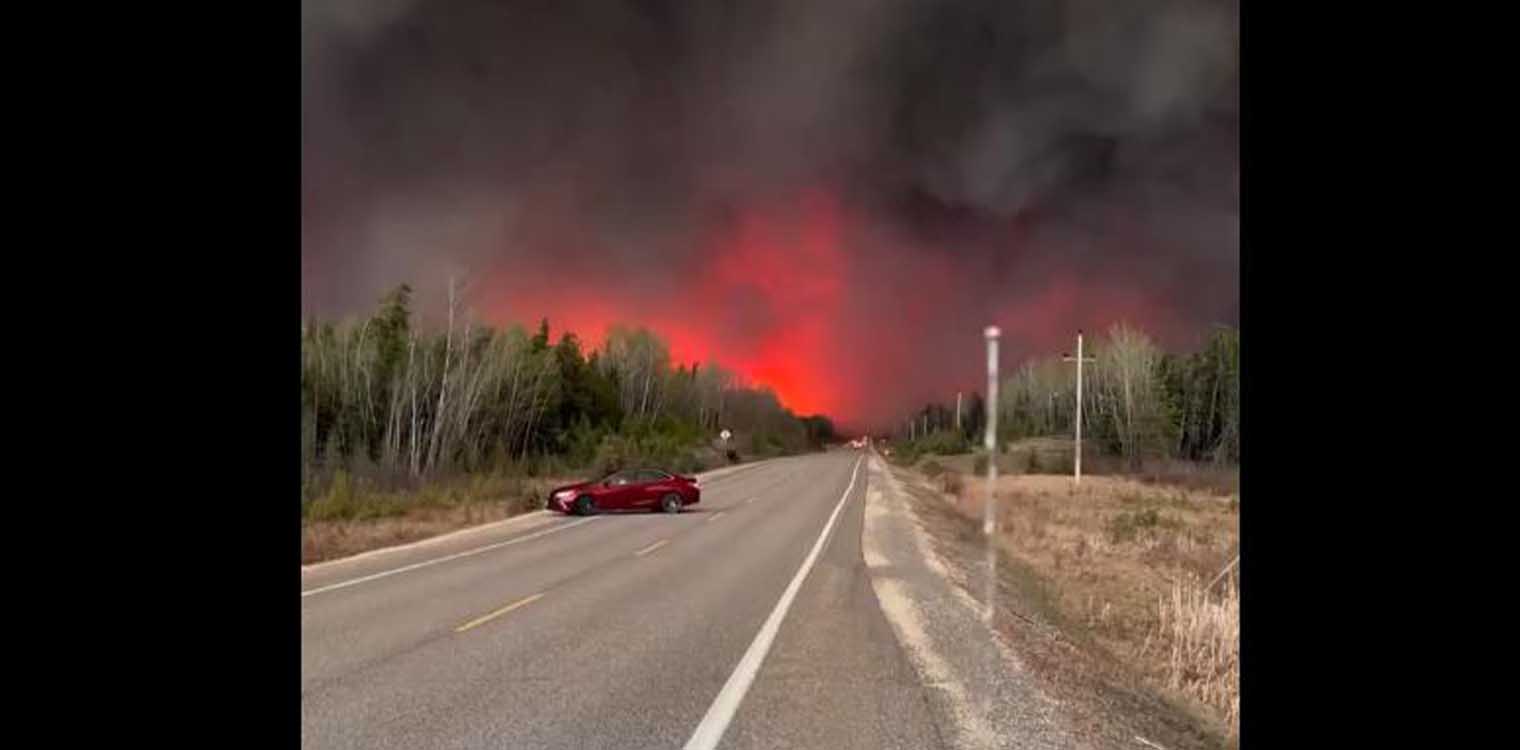 Καναδάς: Νέες εκκενώσεις περιοχών - Φωτιά απειλεί πετρελαιοπαραγωγική πόλη