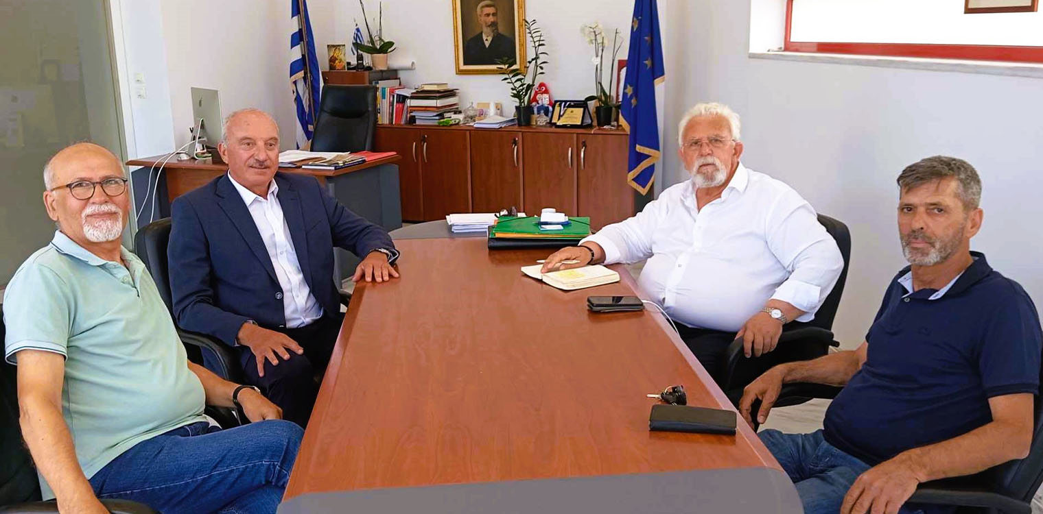 Στην Αμαλιάδα ο πρόεδρος της Κολυμβητικής Ομοσπονδίας Ελλάδας – Συναντήθηκε με τον Δήμαρχο Ήλιδας
