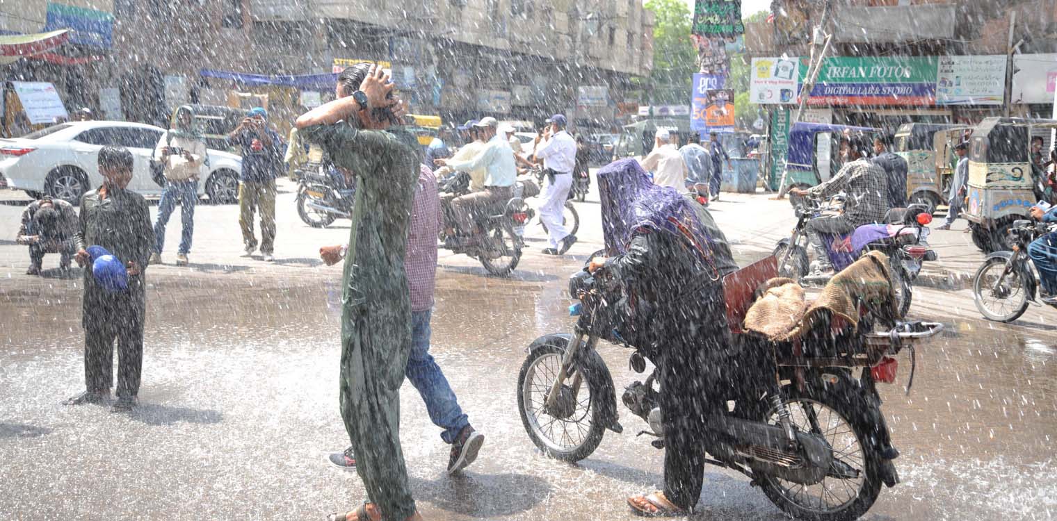Πακιστάν: Ο υδράργυρος ξεπέρασε τους 52 βαθμούς Κελσίου εν μέσω του καύσωνα που πλήττει τη χώρα 