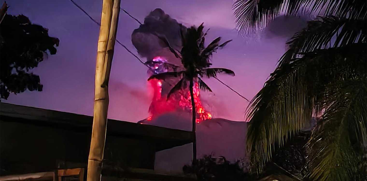 Φιλιππίνες: Συναγερμός από την έκρηξη ηφαιστείου - «Ακούσαμε θόρυβο που έμοιαζε με βροντή»