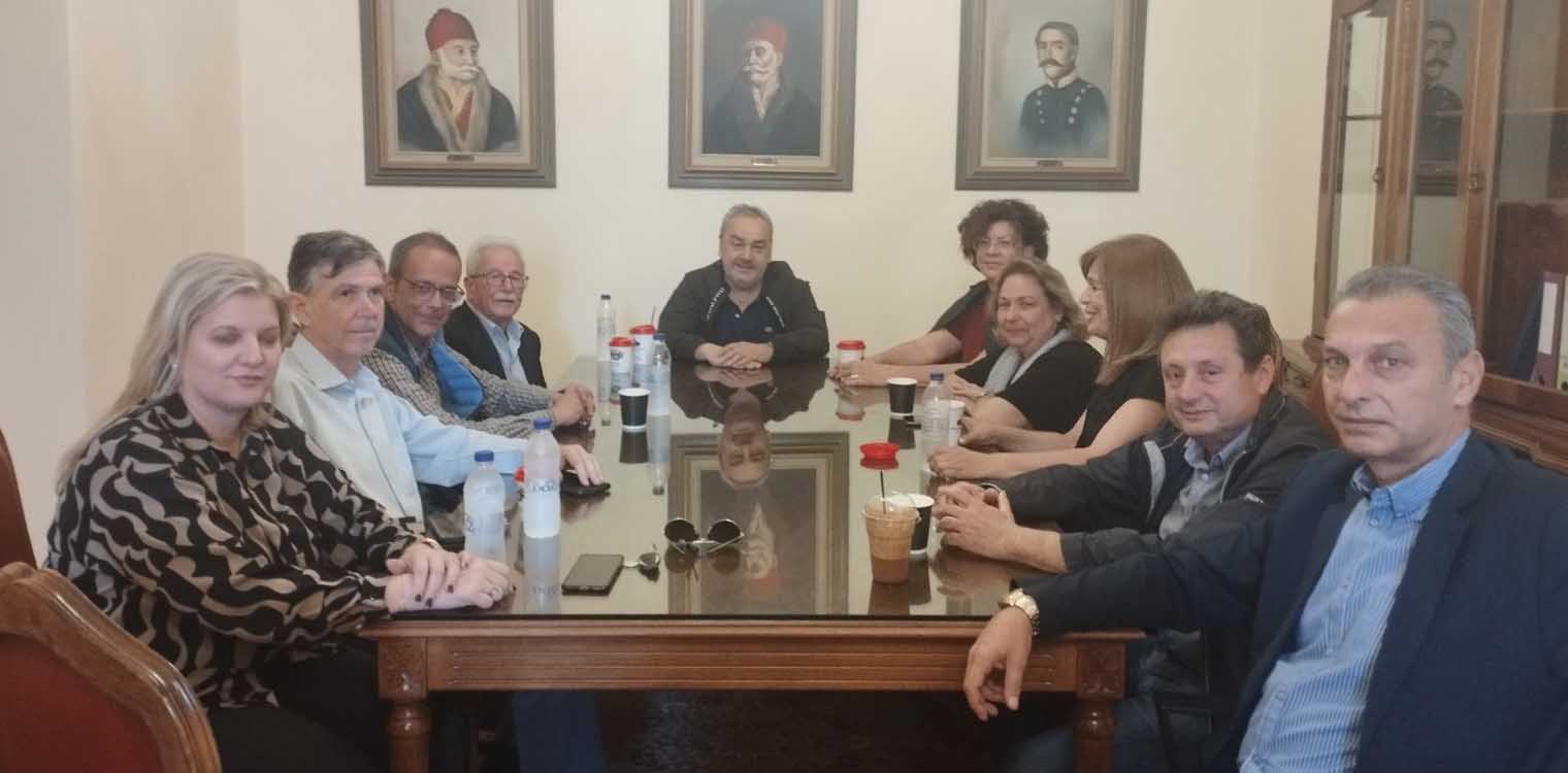 Δήμος Πηνειού: Επίσκεψη της υποψηφίας ευρωβουλευτή της Νέας Αριστεράς Μ. Καραμεσίνη στη Γαστούνη