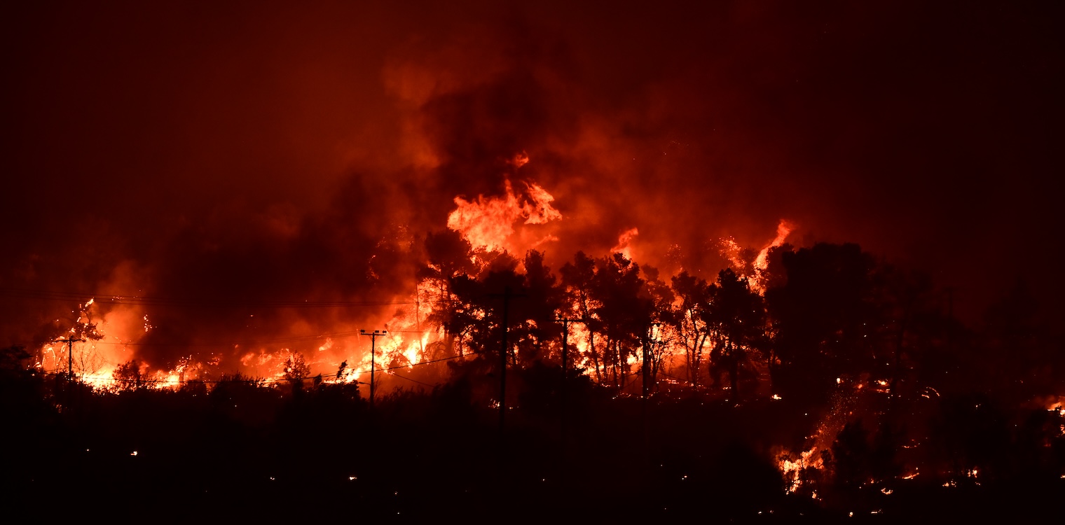 Φωτιά στον Βαρνάβα: Νέο μήνυμα από 112 - Εκκενώστε από Διόνυσο προς Δροσιά και Κηφισιά