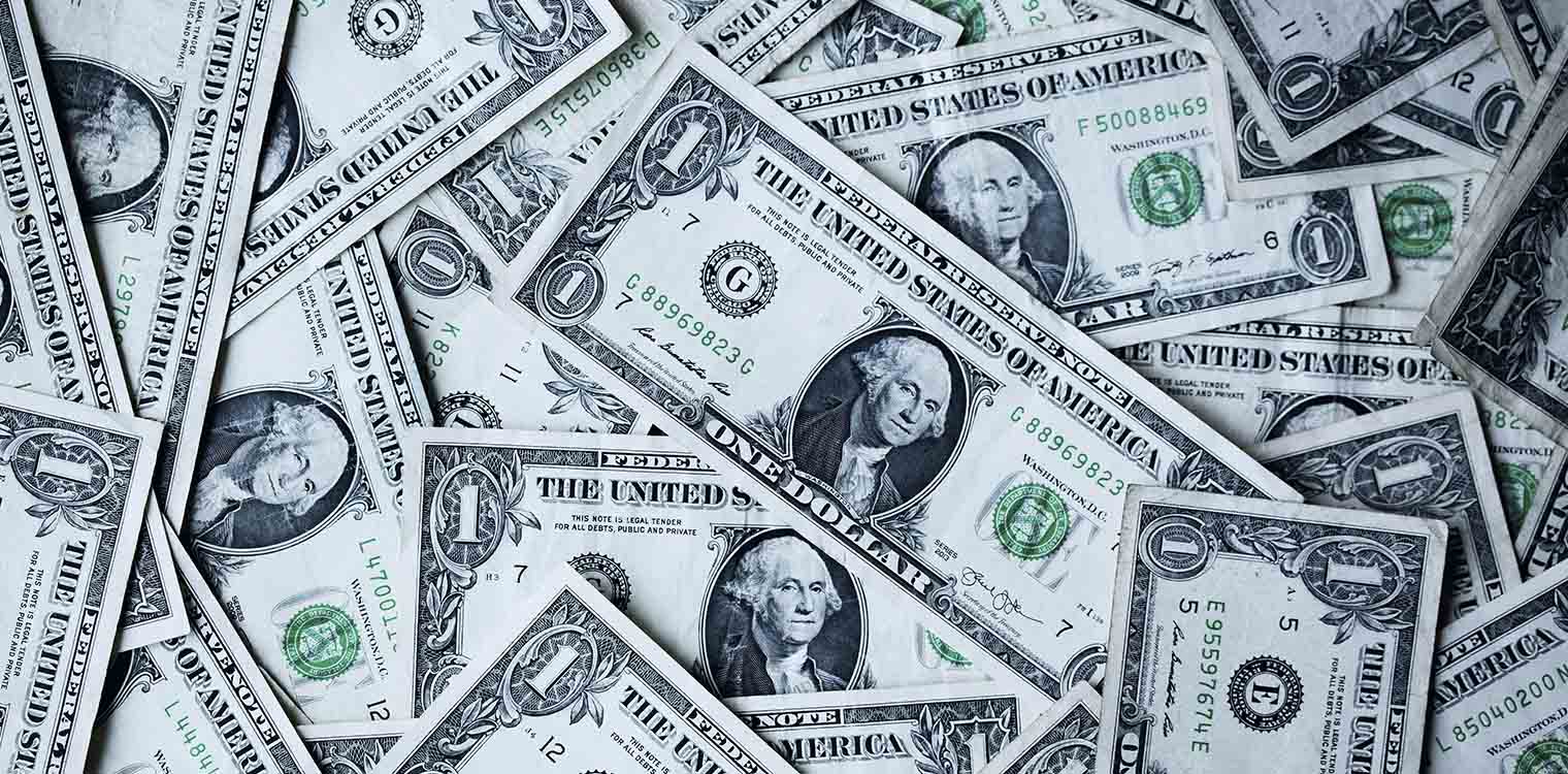 Της άφησε μπουρμπουάρ 10.000 δολάρια – Ο συγκινητικός λόγος της γενναιόδωρης κίνησης