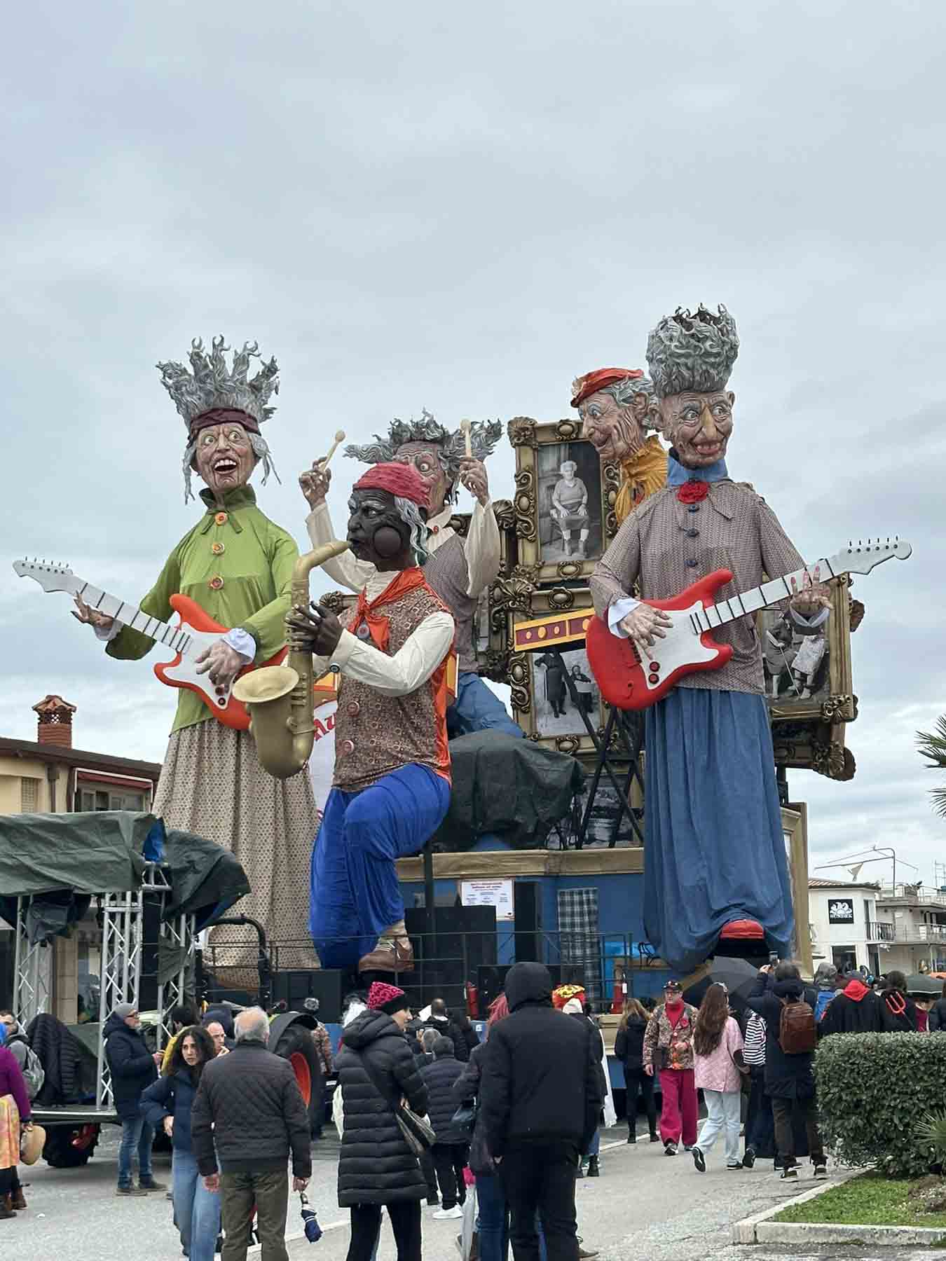 Viareggio karnav akad 7