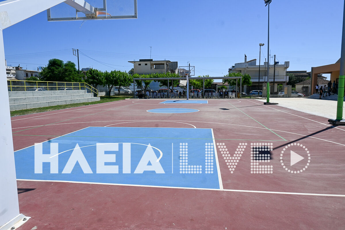 Manolada school 15