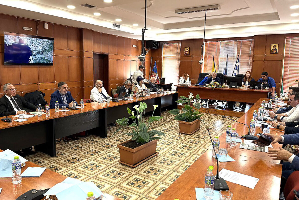 Limnes Sunedriasi 2