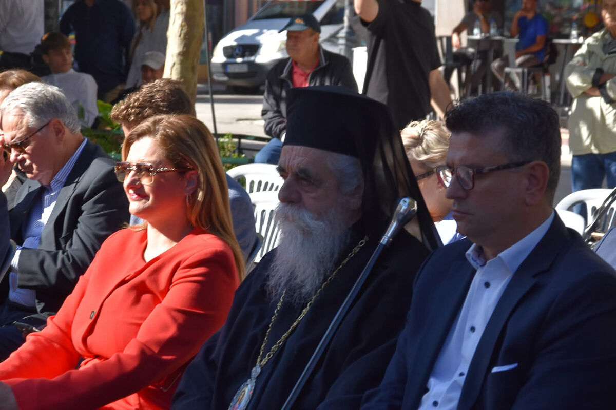Adelfopoiisi Andravida 4