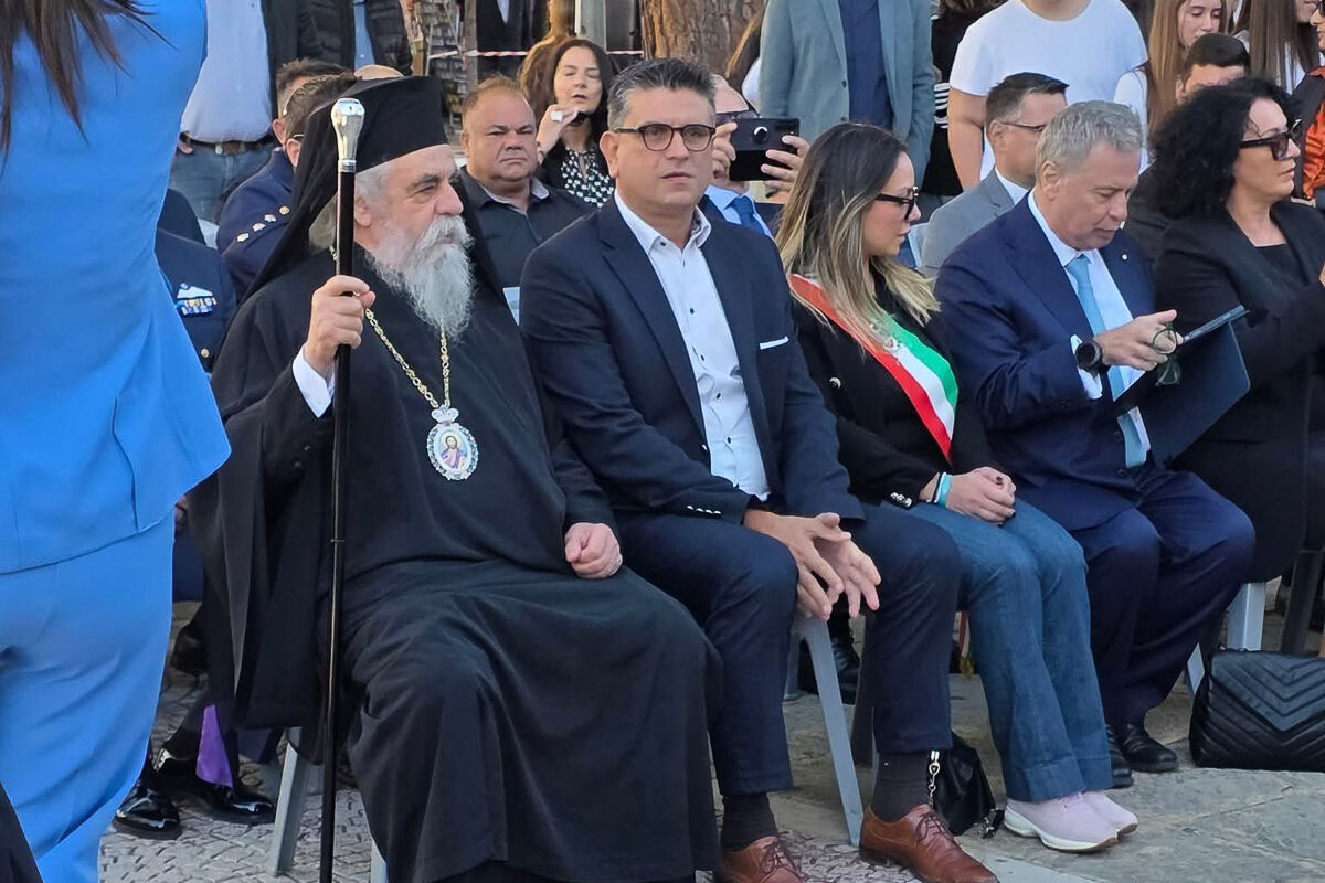 Adelfopoiisi Andravida 5