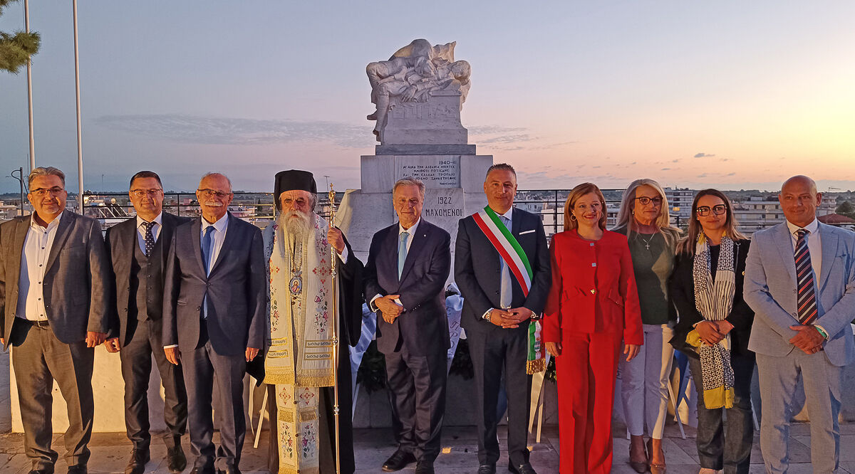 Adelfopoiisi Pirgos 3