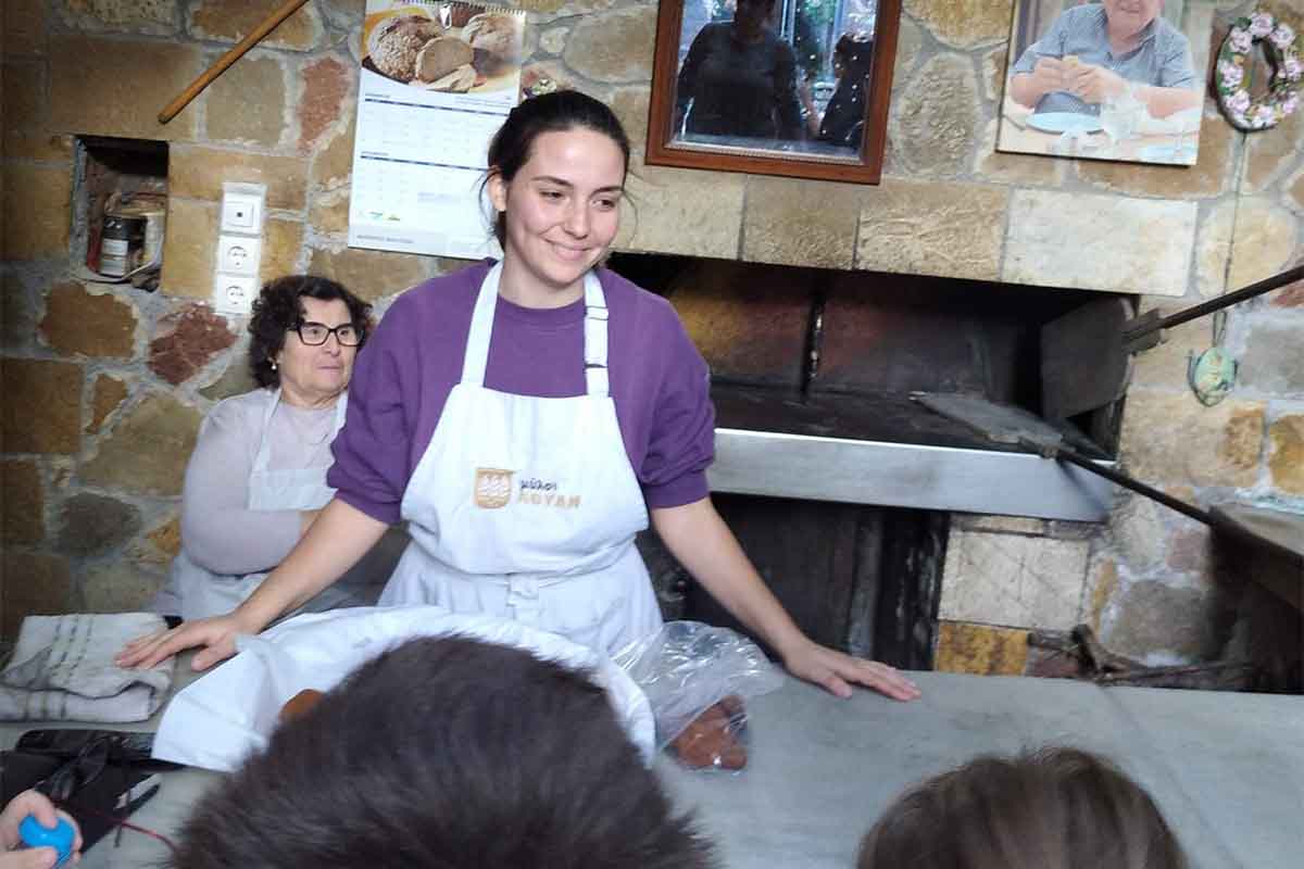 paidikos makrisia fournos 1
