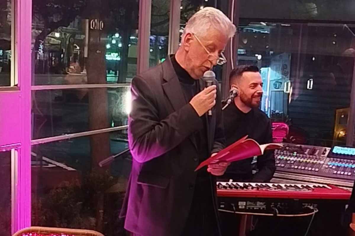 filol ekdil 5