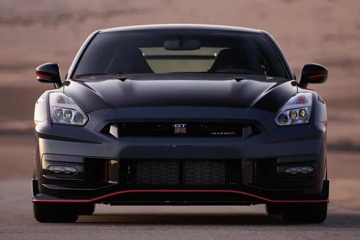 nissan gtr4