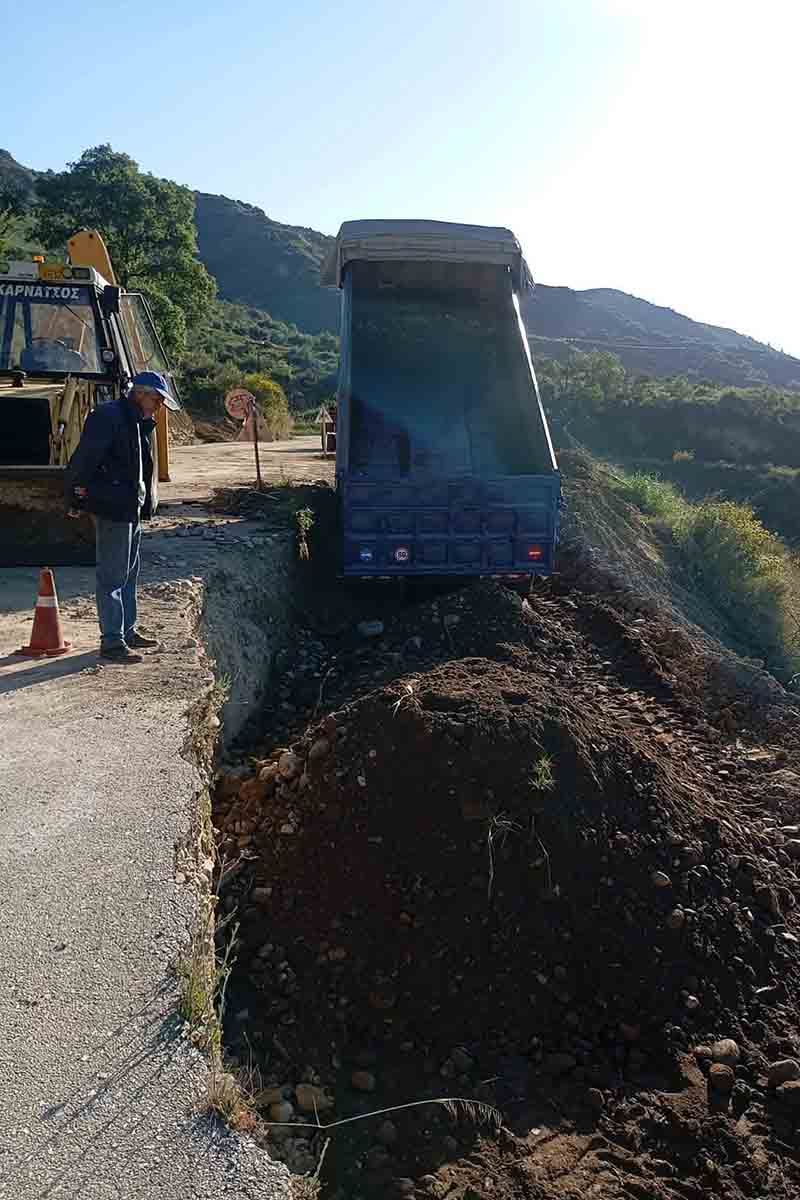 dt dromos ksenies 1