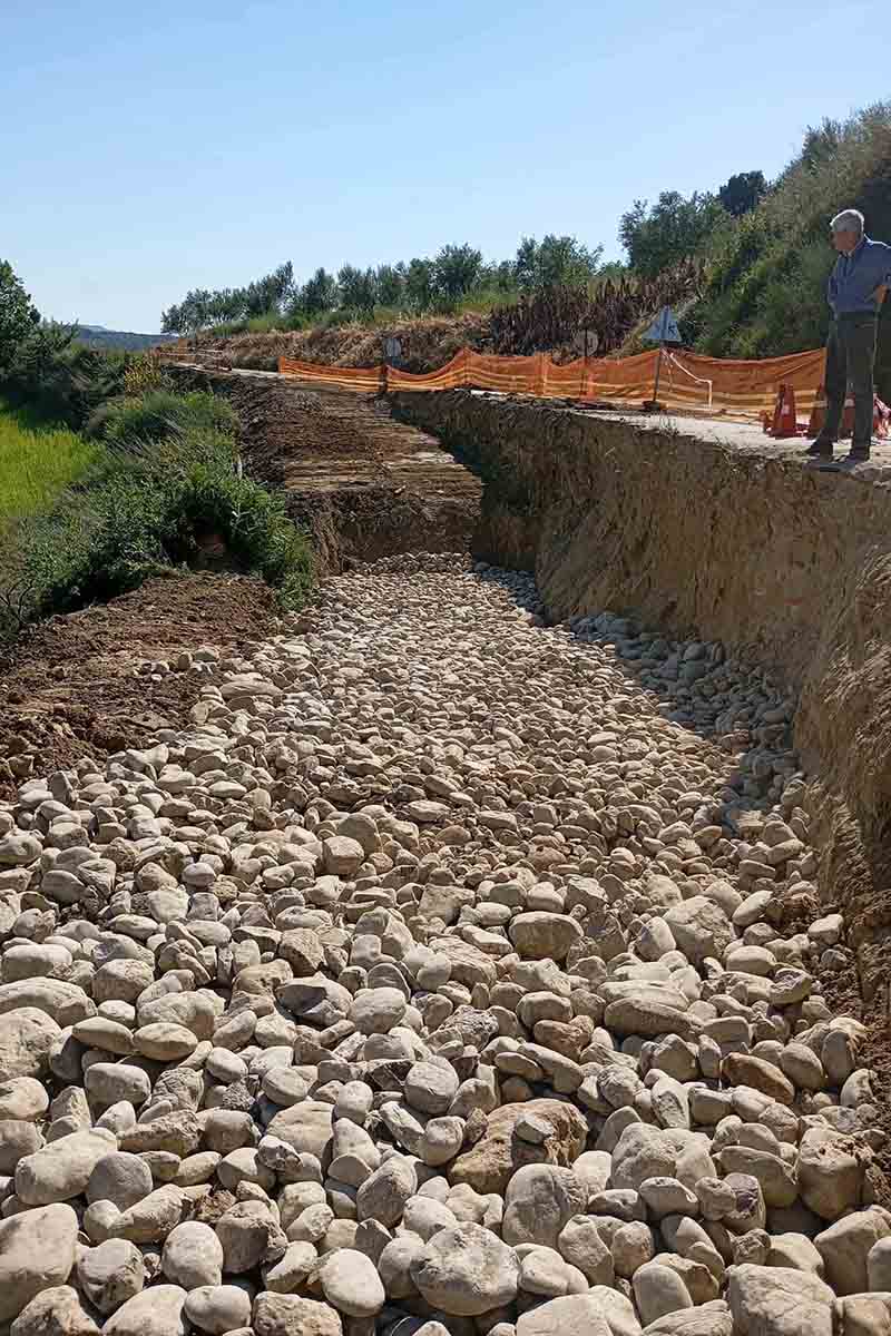 dt dromos ksenies 2