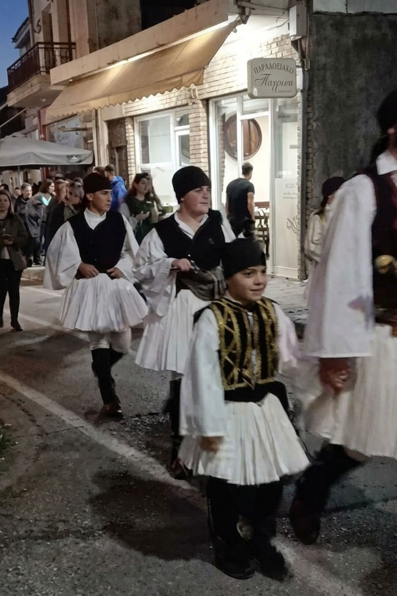 dt maxi agoulinitsas 8