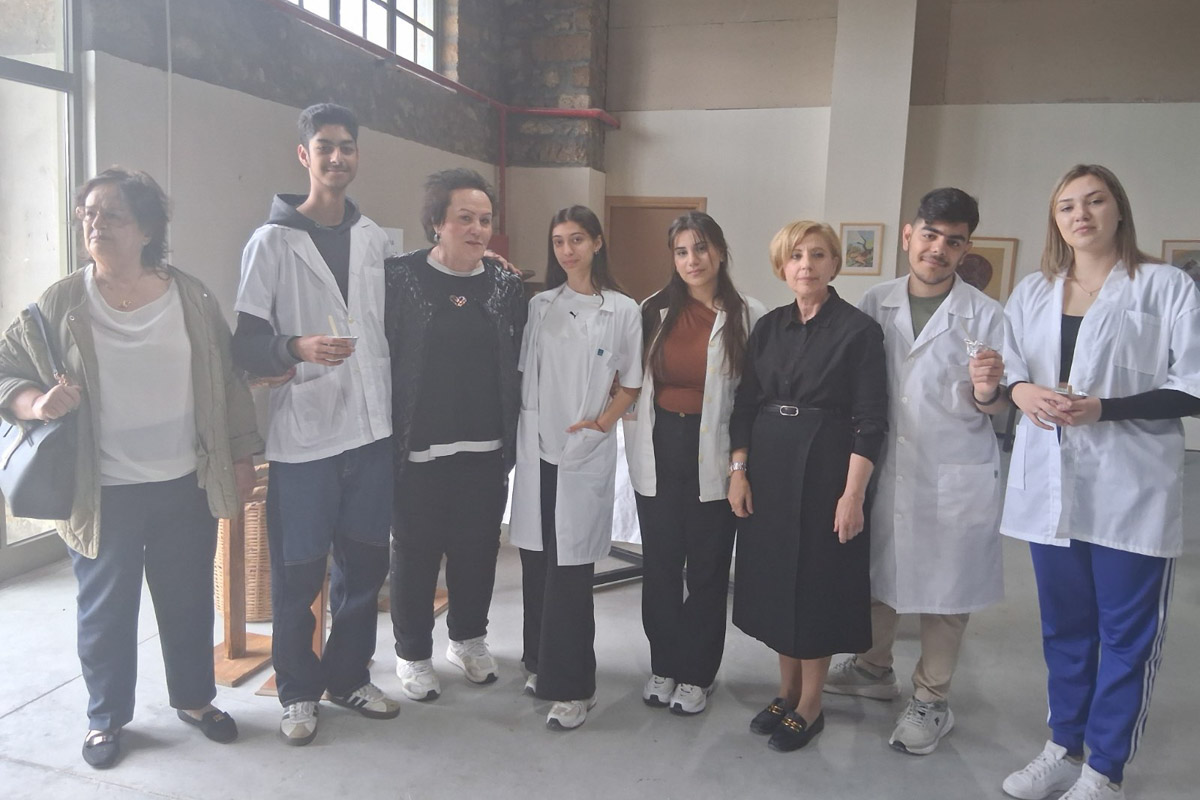 dt giorti miteras lexaina 11