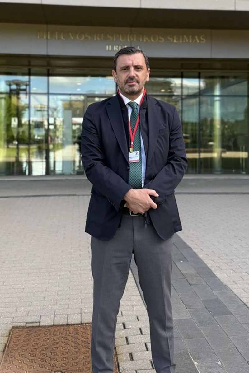 dt nikolakopoulos 2