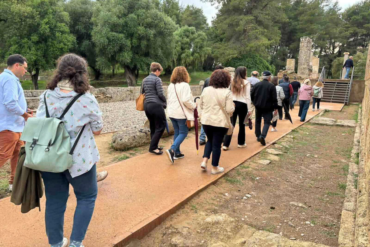 efa olympias 2