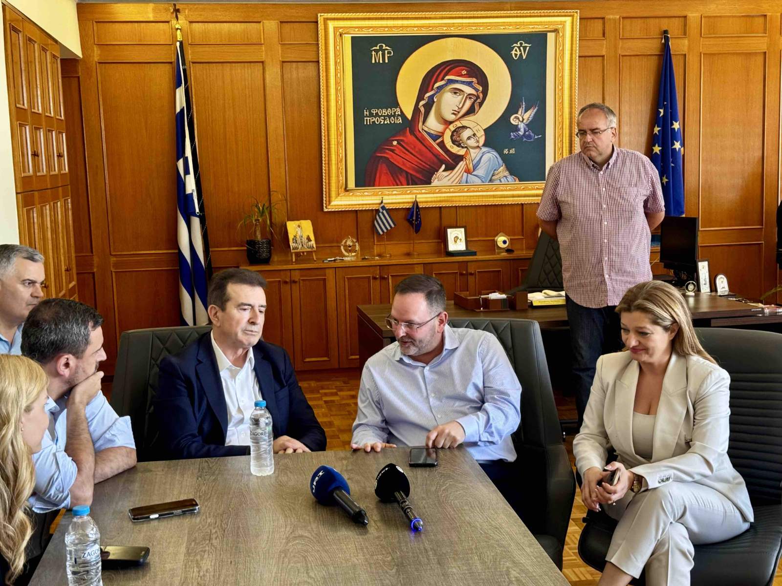 dt pde xrusoxoidis 2