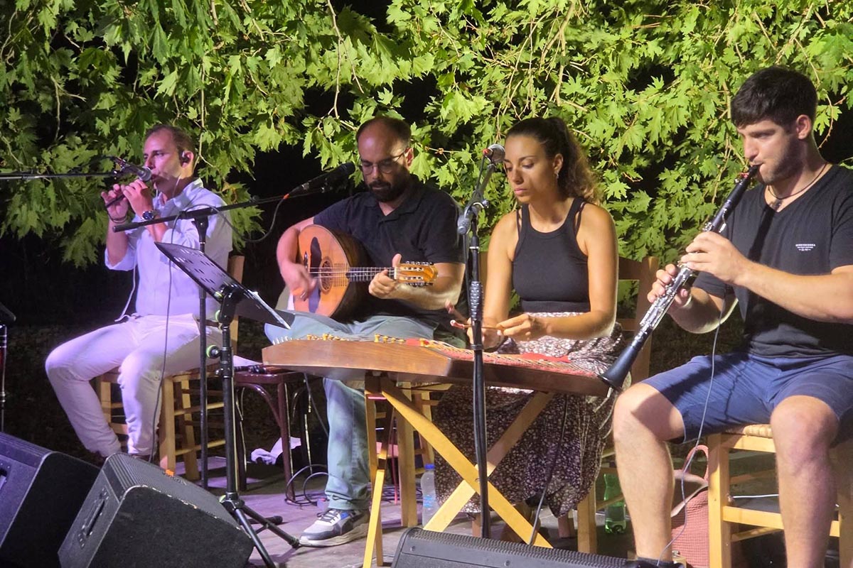 dt agianniotiko antamoma 9