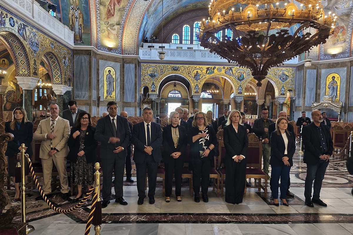 dt eortasmos agiou artemiou 8
