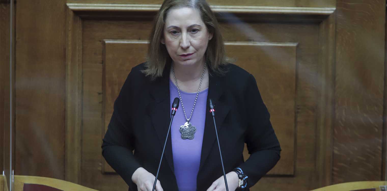 Η Ξενογιαννακοπούλου στηρίζει Αχτσιόγλου: «Φέρνει πλειοψηφική δυναμική στον ΣΥΡΙΖΑ»