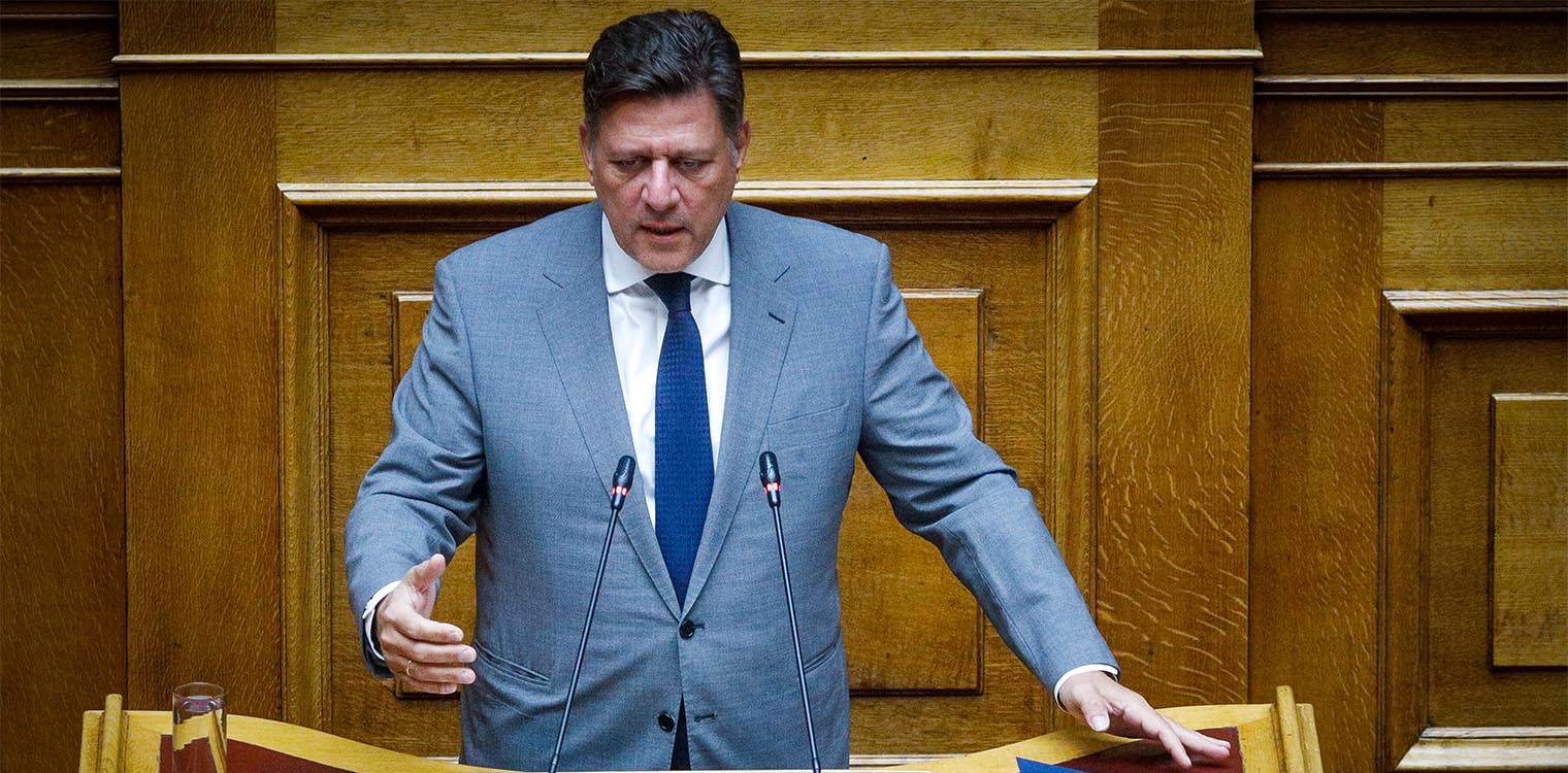 Παραιτήθηκε ο Μιλτιάδης Βαρβιτσιώτης από υπουργός Ναυτιλίας