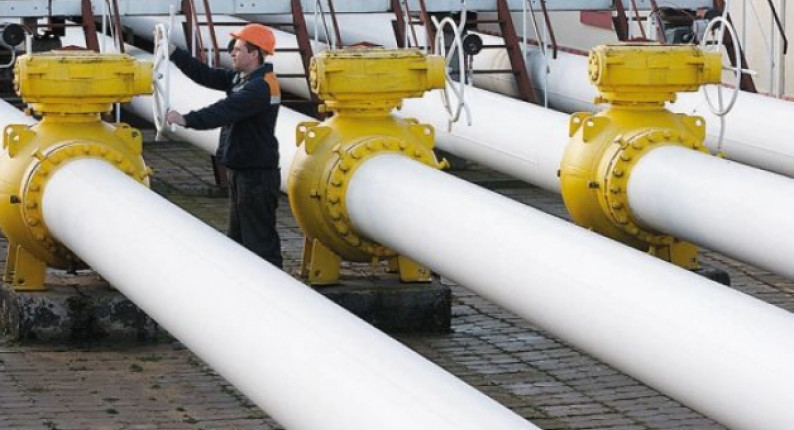 Πλαφόν στην τιμή του φυσικού αερίου εξετάζει η Κομισιόν αν διακοπεί η παροχή από τη Ρωσία