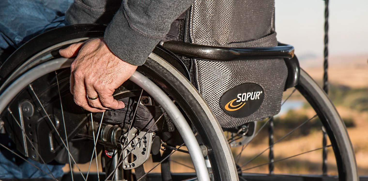 Έκοψαν ποσοστό αναπηρίας και επίδομα σε άτομο με ακρωτηριασμένο πόδι