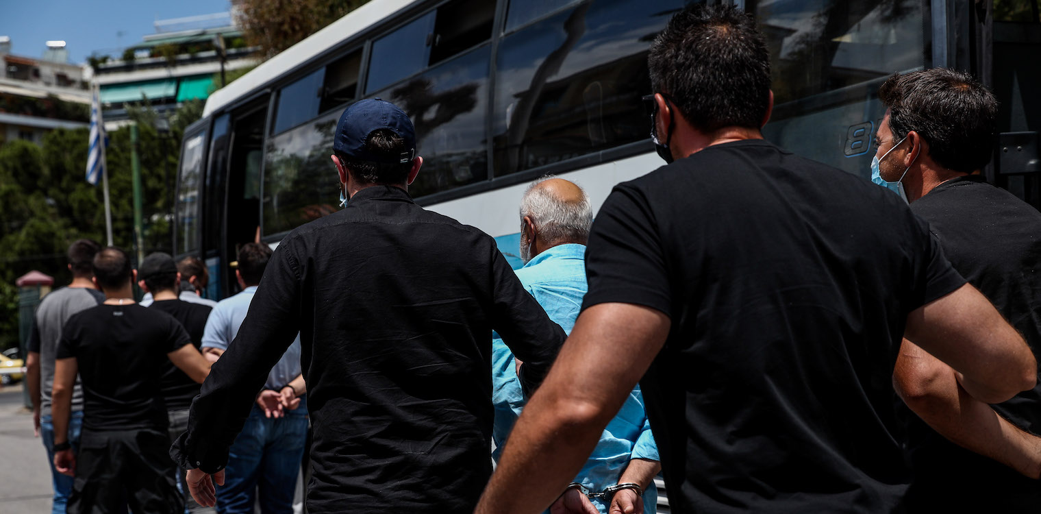 Ζάκυνθος: Τα μυστικά για τον γρίφο της εκτέλεσης του Κορφιάτη - Στο νησί οι συλληφθέντες