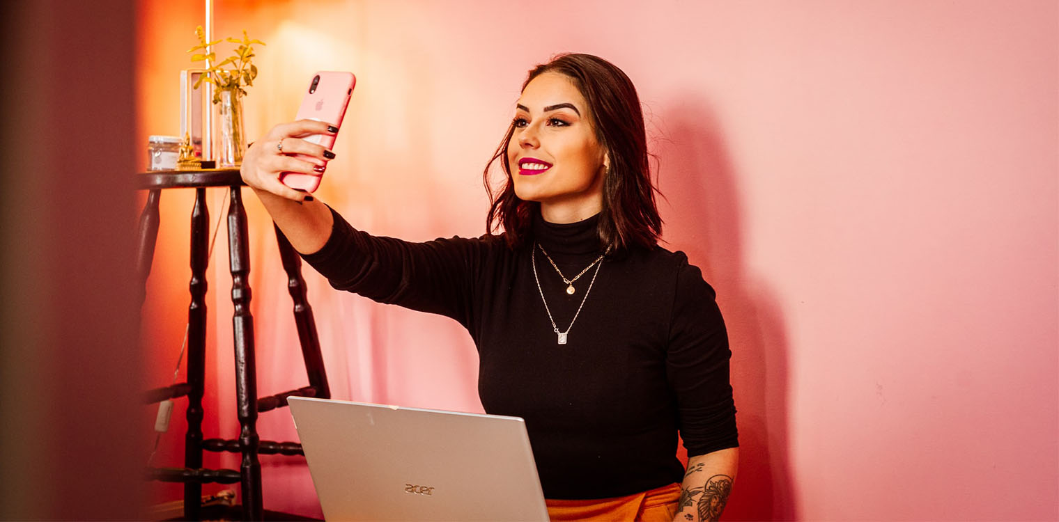 Δύσκολοι καιροί για influencers: Άρχισαν οι νομικοί περιορισμοί
