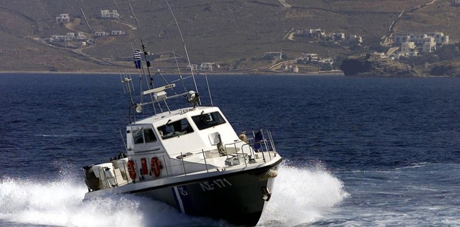 Θρίλερ στην Κρήτη έληξε αισίως: Δύο νεαροί αγνοούνταν στη θάλασσα - Πώς τους εντόπισαν οι λιμενικοί