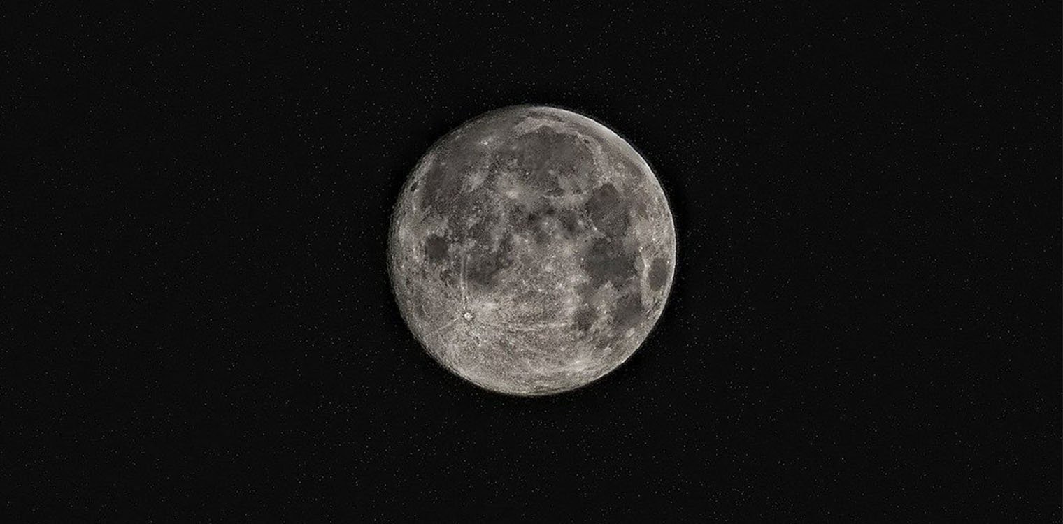 «Λύθηκε» το μυστήριο του αντικειμένου που συνετρίβη πέρυσι στη Σελήνη