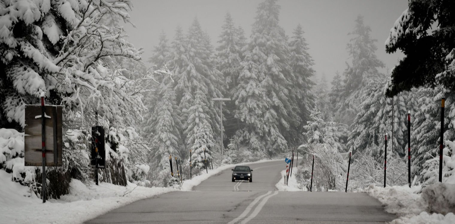Καιρός: Πυκνές χιονοπτώσεις και πολικό ψύχος - Πώς θα εξελιχθούν τα φαινόμενα