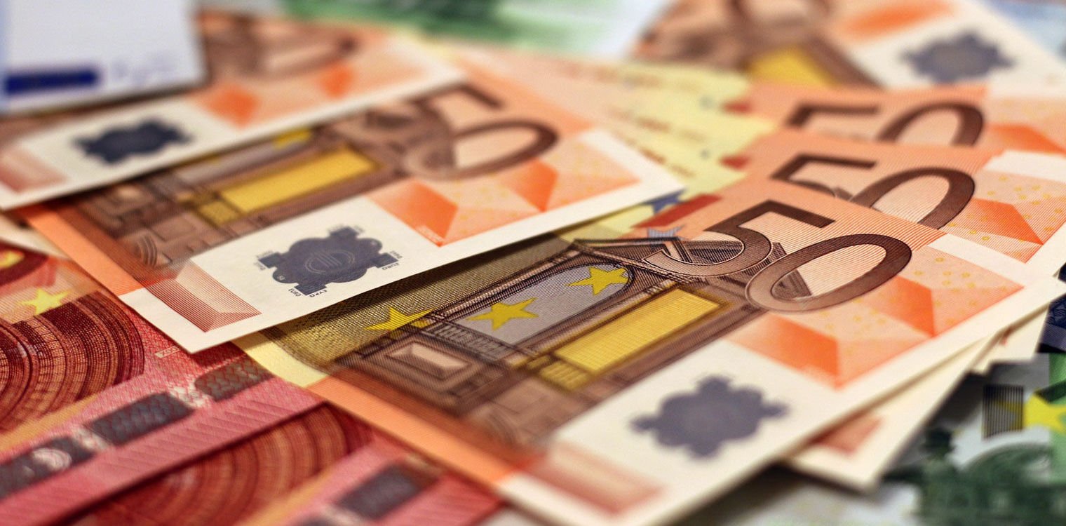 Δεκαετές ομόλογο: Η Ελλάδα άντλησε 3 δισ. ευρώ, με επιτόκιο 1,84% - Ικανοποίηση Σταϊκούρα