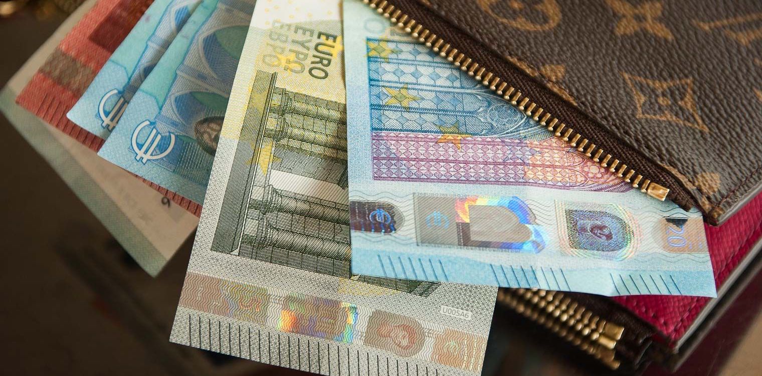 Πληρωμές ΕΦΚΑ - ΔΥΠΑ: Ποιοι δικαιούχοι θα λάβουν χρήματα μέχρι 12 Αυγούστου