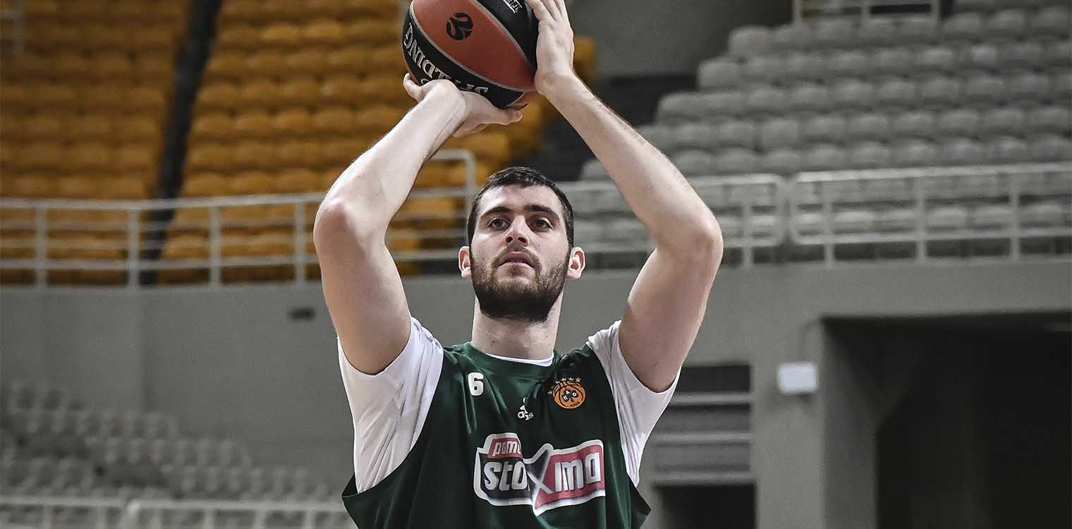 Αγνώριστος ο Παπαγιάννης με λιγότερα κιλά και ανανεωμένο λουκ!