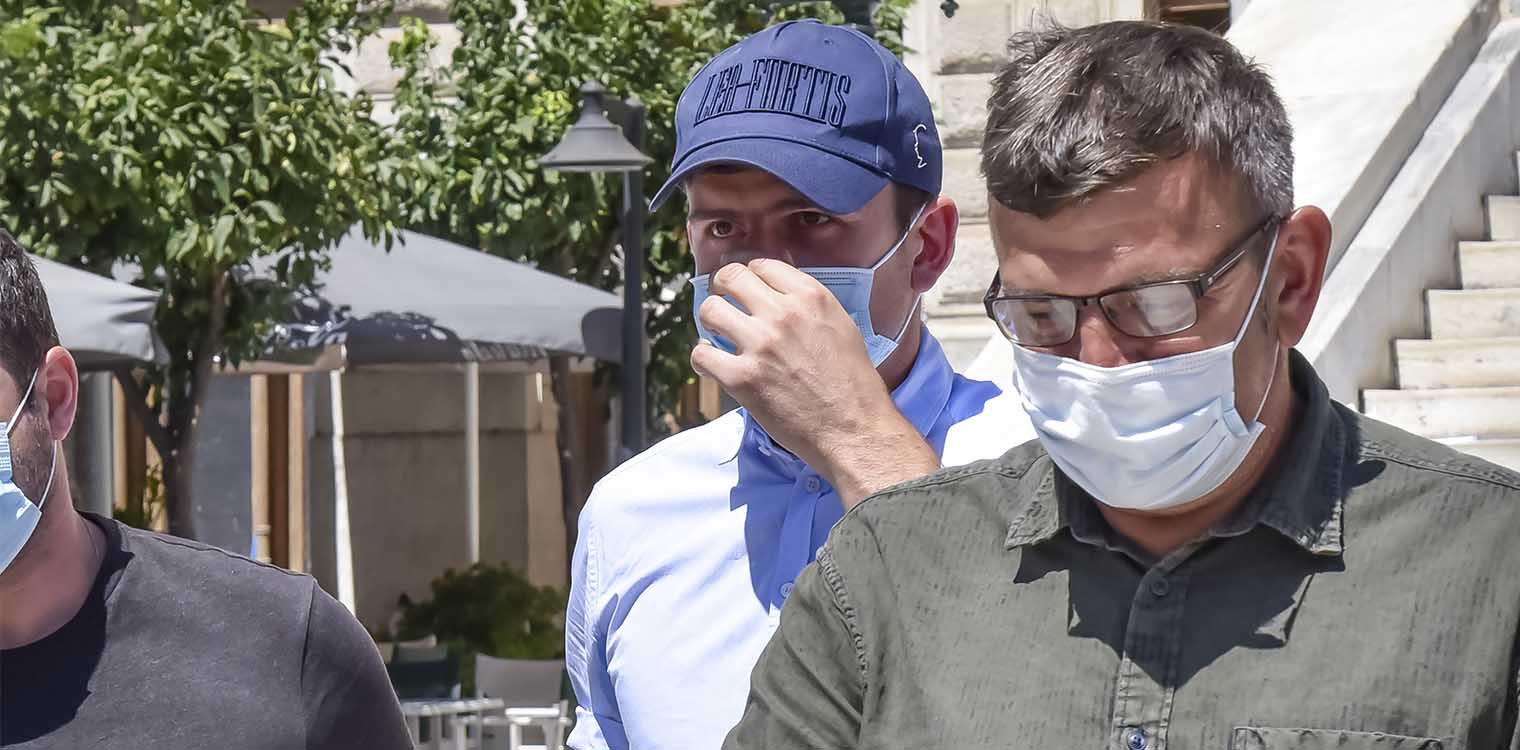 Ο Χάρι Μαγκουάιρ στο BBC για τη Μύκονο: Δεν οφείλω συγγνώμη σε κανέναν, φοβήθηκα για τη ζωή μου