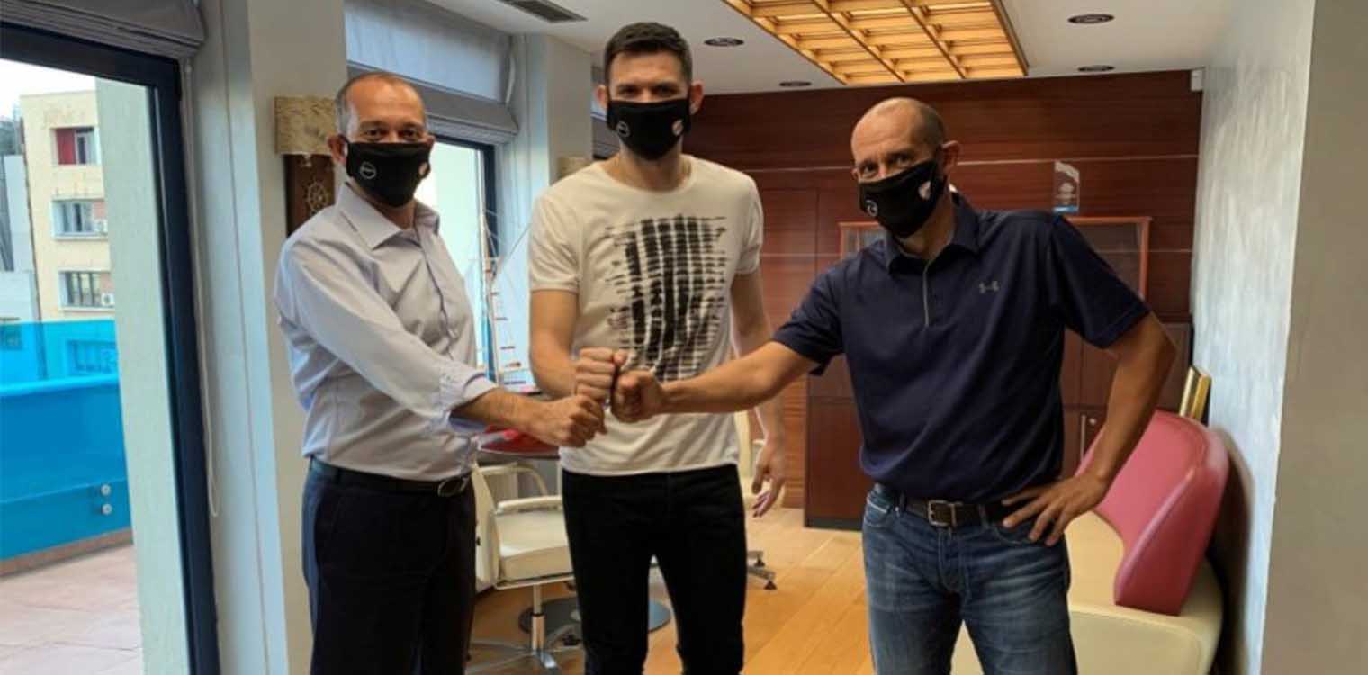 Ολυμπιακός: Υπέγραψε πρόωρη επέκταση ο Παπανικολάου έως το 2023