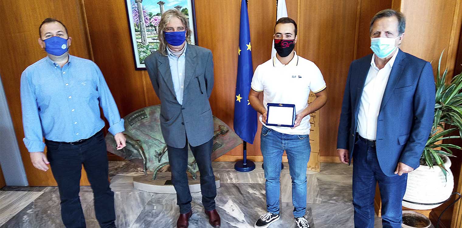 Η Ολυμπία σταθμός ενός διαφορετικού γύρου του Κόσμου