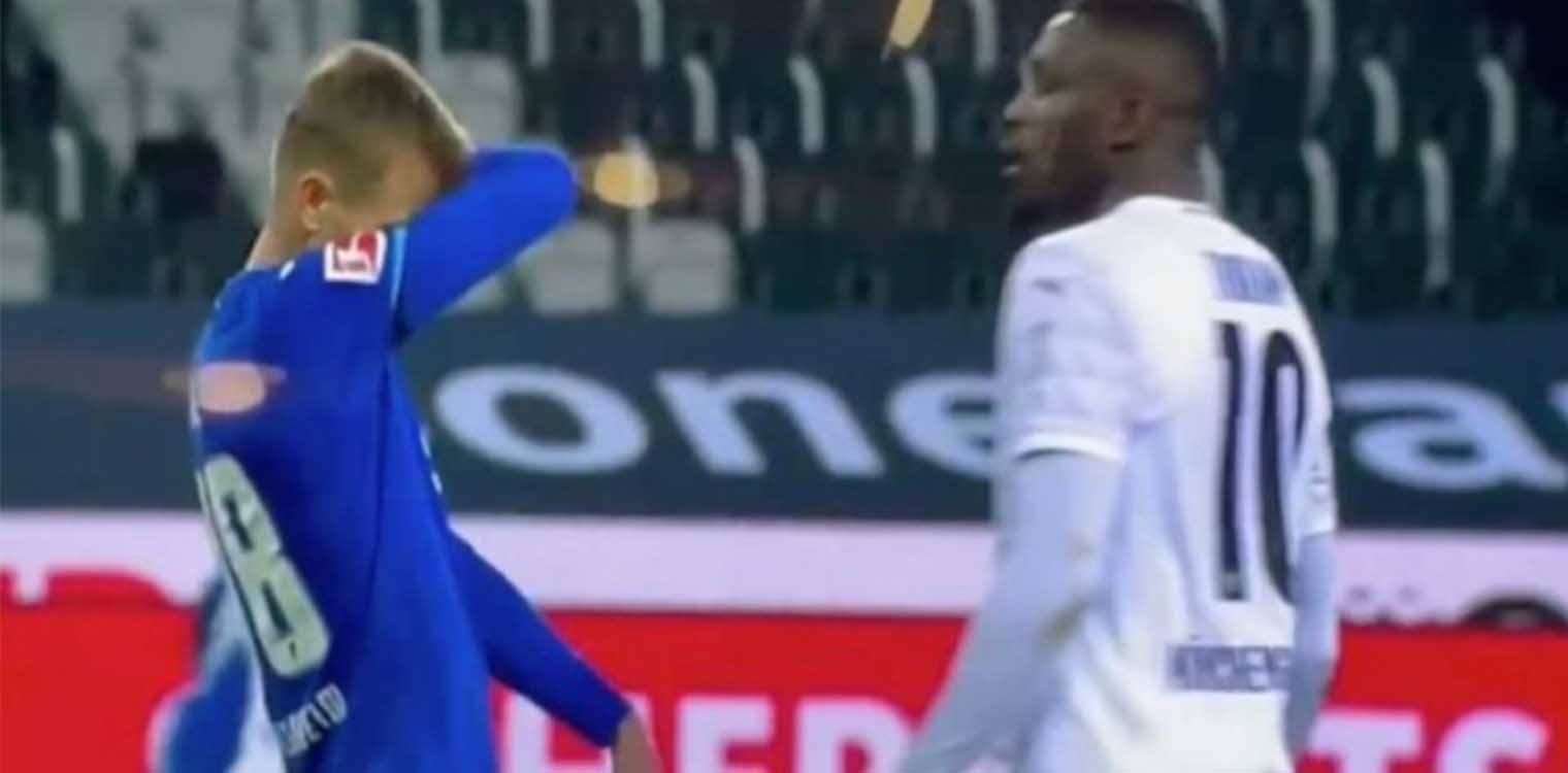 Bundesliga: Ο Τουράμ πλήρωσε 150.000 ευρώ το... φτύσιμο στον Πος!