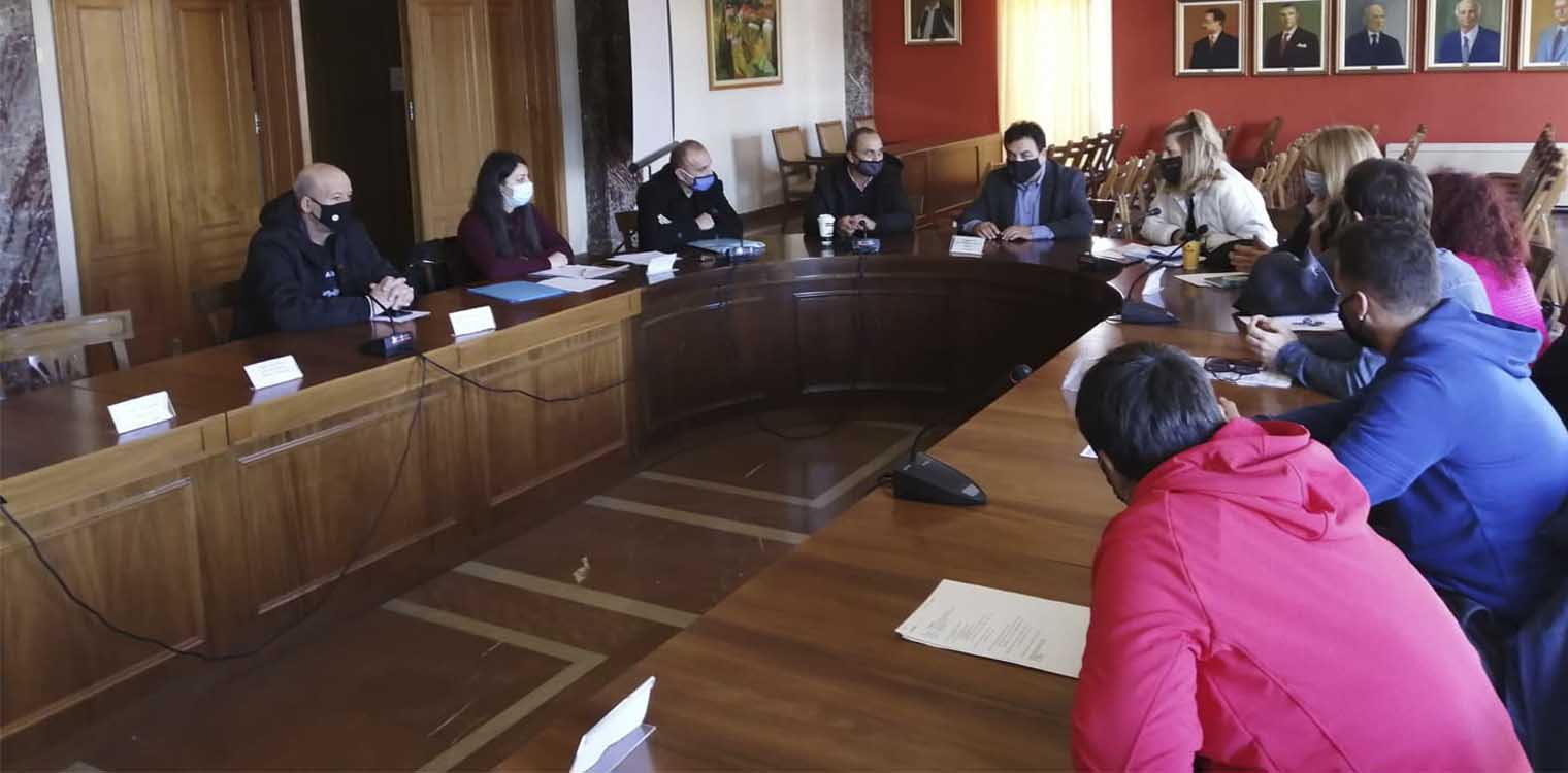Αντωνακόπουλος: Συνάντηση με τους γυμναστές του Προγράμματος «Άθληση για Όλους» ενόψει της έναρξης