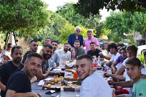 paov trapezi1